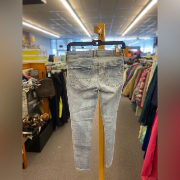 American Eagle Ladies 4 Super Stretch Jeans - Skinny - Picture 3 of 3